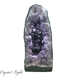 Amethyst Geodes: Amethyst Geode