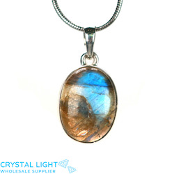 Sterling Silver Pendants: Labradorite Oval Pendant